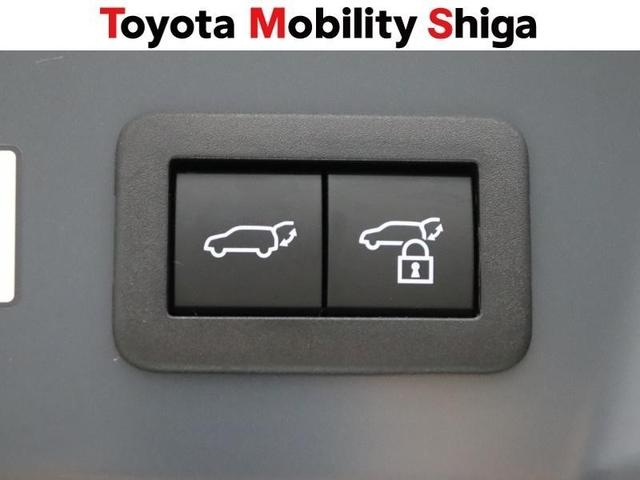 プリウス Ｚ　フルセグ　メモリーナビ　ミュージックプレイヤー接続可　バックカメラ　衝突被害軽減システム　ＥＴＣ　ドラレコ　ＬＥＤヘッドランプ　ワンオーナー（30枚目）