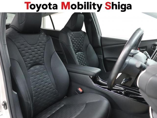 プリウスＰＨＶ Ａ　フルセグ　メモリーナビ　ミュージックプレイヤー接続可　バックカメラ　衝突被害軽減システム　ＥＴＣ　ＬＥＤヘッドランプ（14枚目）