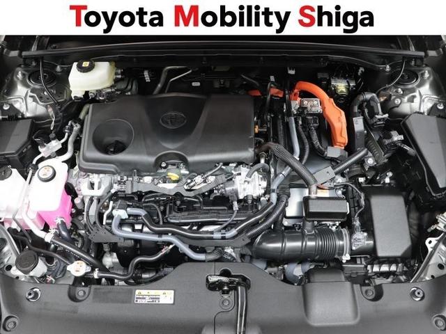 クラウンクロスオーバー Ｇアドバンスド・レザーパッケージ　革シート　４ＷＤ　フルセグ　ミュージックプレイヤー接続可　バックカメラ　衝突被害軽減システム　ＥＴＣ　ドラレコ　ＬＥＤヘッドランプ　ワンオーナー（16枚目）