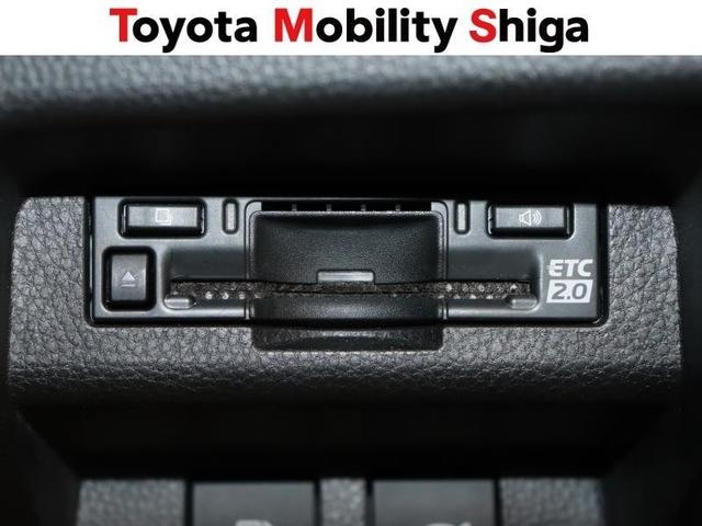 クラウンクロスオーバー Ｇアドバンスド・レザーパッケージ　革シート　４ＷＤ　フルセグ　ミュージックプレイヤー接続可　バックカメラ　衝突被害軽減システム　ＥＴＣ　ドラレコ　ＬＥＤヘッドランプ　ワンオーナー（22枚目）