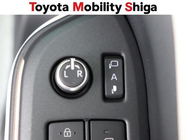 クラウンクロスオーバー Ｇアドバンスド・レザーパッケージ　革シート　４ＷＤ　フルセグ　ミュージックプレイヤー接続可　バックカメラ　衝突被害軽減システム　ＥＴＣ　ドラレコ　ＬＥＤヘッドランプ　ワンオーナー（23枚目）