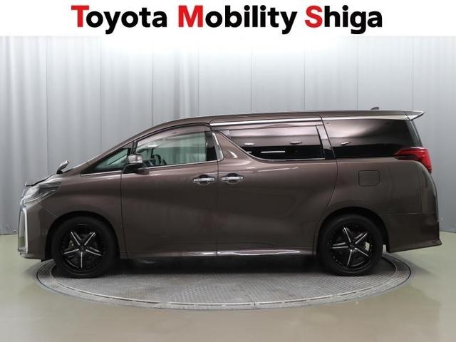 アルファード 2.5S 4WD フルセグ メモリーナビ DVD再生 ミュージックプレイヤー接続可 後席モニター バックカメラ 衝突被害軽減システム ETC 両側電動スライド LEDヘッドランプ 乗車定員8人 3列シート(2枚目)