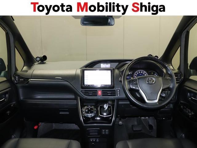 エスクァイア ハイブリッドGi フルセグ メモリーナビ DVD再生 ミュージックプレイヤー接続可 後席モニター バックカメラ 衝突被害軽減システム ETC 両側電動スライド LEDヘッドランプ 乗車定員7人 3列シート ワンオーナー(10枚目)