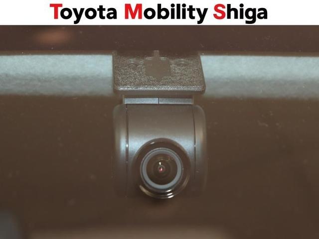 ������̃g���u���ɂ����ɗ��h���C�u���R�[�_�[�𑕔����Ă��܂��B�@�t�����g�K���X�̑O���猩���h���C�u���R�[�_�[�̉摜�ł�