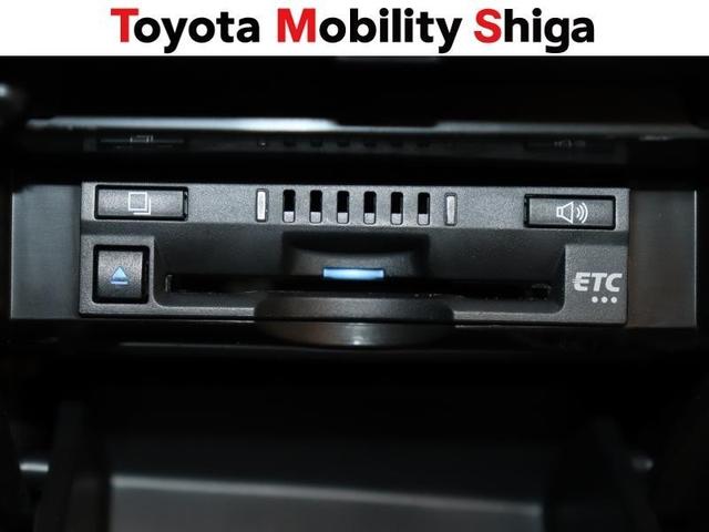 �R���\-�����ɃX�b�L�����܂����r���g�C���^�C�v�̂d�s�b�ԍڊ�𑕔����Ă���܂��B�������H���p���ɕ֗��ȃA�C�e���ł��B