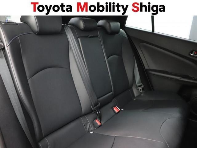 プリウス Ａツーリングセレクション　４ＷＤ　フルセグ　メモリーナビ　ＤＶＤ再生　ミュージックプレイヤー接続可　バックカメラ　衝突被害軽減システム　ＥＴＣ　ドラレコ　ＬＥＤヘッドランプ　ワンオーナー　フルエアロ（16枚目）