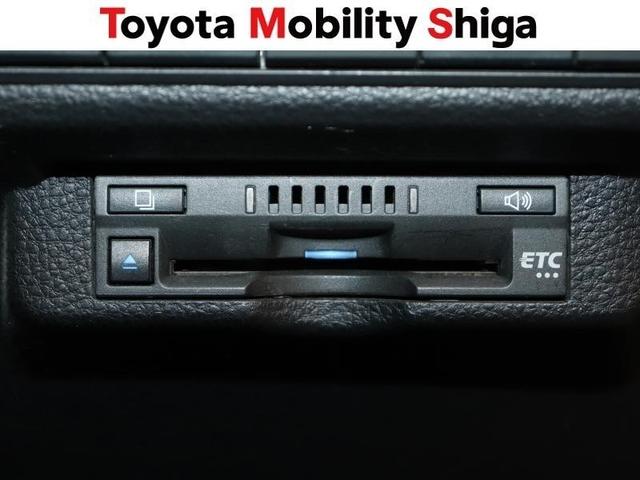 �R���\-�����ɃX�b�L�����܂����r���g�C���^�C�v�̂d�s�b�ԍڊ�𑕔����Ă���܂��B�������H���p���ɕ֗��ȃA�C�e���ł��B