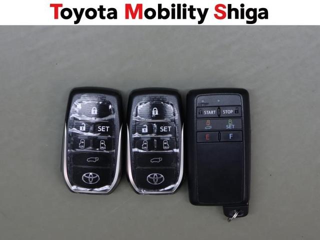 アルファード ２．５Ｓ　Ｃパッケージ　サンルーフ　フルセグ　メモリーナビ　ミュージックプレイヤー接続可　後席モニター　バックカメラ　衝突被害軽減システム　ＥＴＣ　ドラレコ　両側電動スライド　ＬＥＤヘッドランプ　乗車定員７人　３列シート（20枚目）