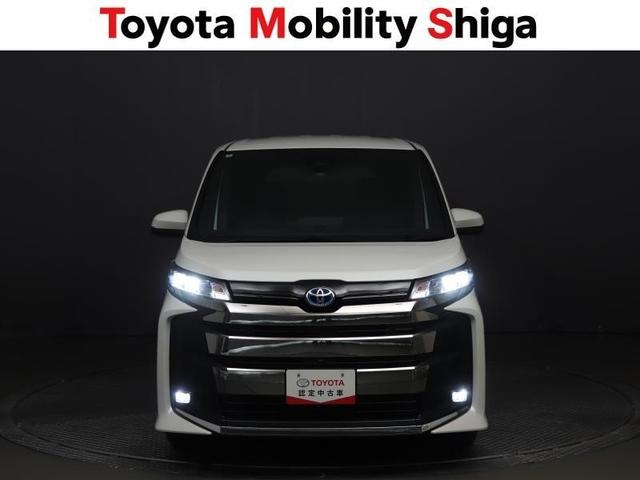 ノア ハイブリッドＳ－Ｚ　４ＷＤ　フルセグ　メモリーナビ　ＤＶＤ再生　ミュージックプレイヤー接続可　後席モニター　バックカメラ　衝突被害軽減システム　ＥＴＣ　両側電動スライド　ＬＥＤヘッドランプ　乗車定員７人　３列シート（7枚目）