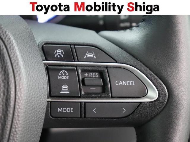 ノア ハイブリッドＳ－Ｚ　４ＷＤ　フルセグ　メモリーナビ　ＤＶＤ再生　ミュージックプレイヤー接続可　後席モニター　バックカメラ　衝突被害軽減システム　ＥＴＣ　両側電動スライド　ＬＥＤヘッドランプ　乗車定員７人　３列シート（25枚目）