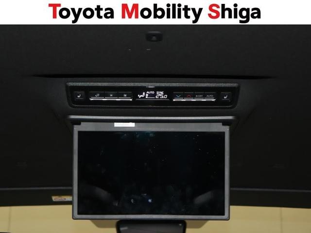 ノア ハイブリッドＳ－Ｚ　４ＷＤ　フルセグ　メモリーナビ　ＤＶＤ再生　ミュージックプレイヤー接続可　後席モニター　バックカメラ　衝突被害軽減システム　ＥＴＣ　両側電動スライド　ＬＥＤヘッドランプ　乗車定員７人　３列シート（29枚目）