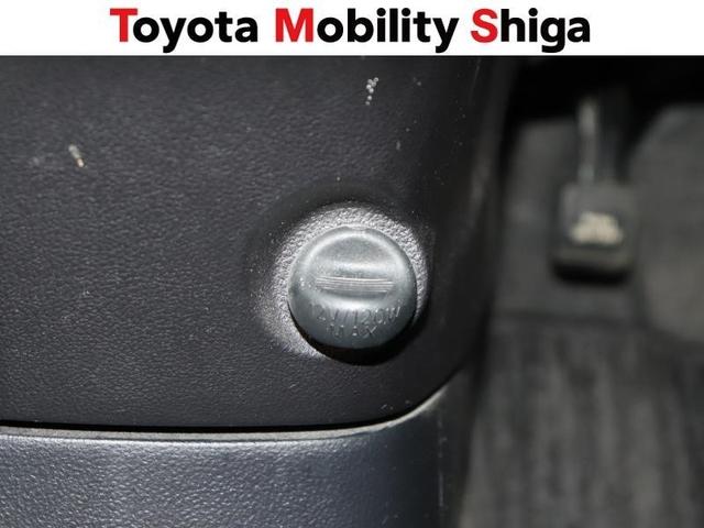 �g�ѓd�b�̏[�d�Ȃǂɕ֗��ȃp���|�A�E�g���b�g���������Ă���܂��B