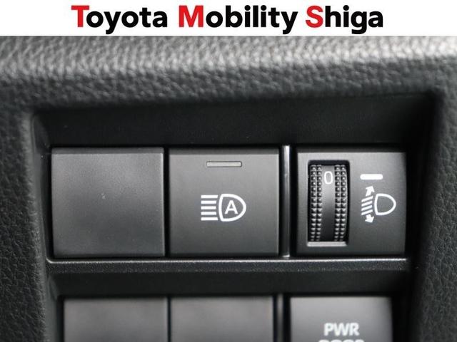 ノア Ｚ　フルセグ　メモリーナビ　ＤＶＤ再生　ミュージックプレイヤー接続可　後席モニター　バックカメラ　衝突被害軽減システム　ＥＴＣ　両側電動スライド　ＬＥＤヘッドランプ　乗車定員７人　３列シート　ワンオーナー（22枚目）