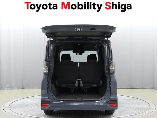 ヴォクシー ハイブリッドＳ－Ｇ　フルセグ　メモリーナビ　ＤＶＤ再生　ミュージックプレイヤー接続可　後席モニター　バックカメラ　衝突被害軽減システム　ＥＴＣ　両側電動スライド　ＬＥＤヘッドランプ　乗車定員７人　３列シート　ワンオーナー（12枚目）