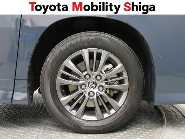 ヴォクシー ハイブリッドＳ－Ｇ　フルセグ　メモリーナビ　ＤＶＤ再生　ミュージックプレイヤー接続可　後席モニター　バックカメラ　衝突被害軽減システム　ＥＴＣ　両側電動スライド　ＬＥＤヘッドランプ　乗車定員７人　３列シート　ワンオーナー（15枚目）