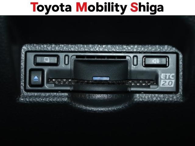 ヴォクシー ハイブリッドＳ－Ｇ　フルセグ　メモリーナビ　ＤＶＤ再生　ミュージックプレイヤー接続可　後席モニター　バックカメラ　衝突被害軽減システム　ＥＴＣ　両側電動スライド　ＬＥＤヘッドランプ　乗車定員７人　３列シート　ワンオーナー（23枚目）