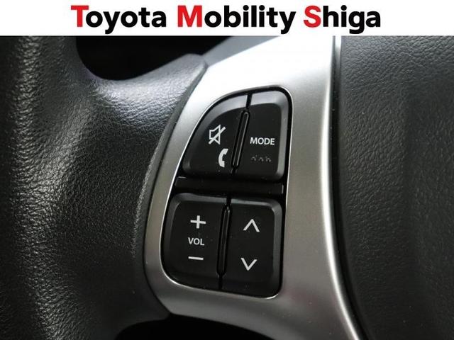 �X�e�A�����O�X�C�b�`�t���B�O������ڂ𗣂����ƂȂ��I�[�f�B�I��������邱�Ƃ��\�ł��B