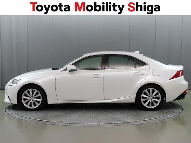 ＩＳ ＩＳ２００ｔ　フルセグ　メモリーナビ　ＤＶＤ再生　ミュージックプレイヤー接続可　バックカメラ　ＥＴＣ　ドラレコ　ＨＩＤヘッドライト　アイドリングストップ（2枚目）