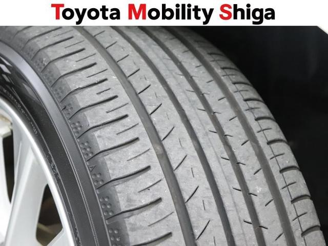 ＩＳ ＩＳ２００ｔ　フルセグ　メモリーナビ　ＤＶＤ再生　ミュージックプレイヤー接続可　バックカメラ　ＥＴＣ　ドラレコ　ＨＩＤヘッドライト　アイドリングストップ（19枚目）