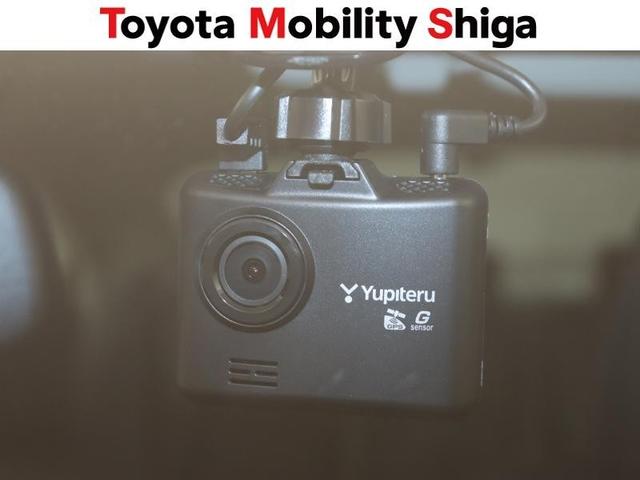 ＩＳ ＩＳ２００ｔ　フルセグ　メモリーナビ　ＤＶＤ再生　ミュージックプレイヤー接続可　バックカメラ　ＥＴＣ　ドラレコ　ＨＩＤヘッドライト　アイドリングストップ（24枚目）