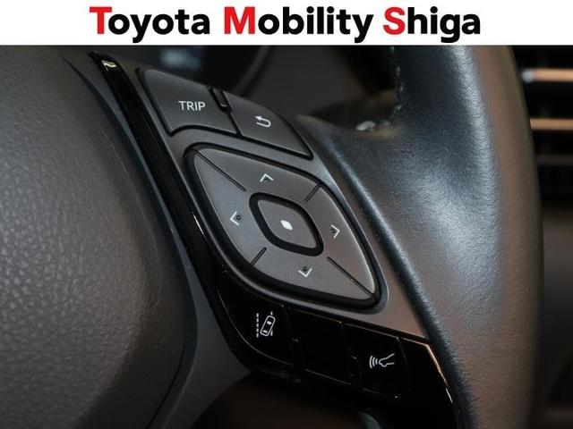 �E���ł́A�Ԑ���E�x��Ȃǉ^�]�x���n�̑��삪�\�I