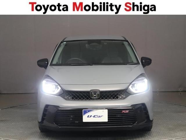 フィット ｅ：ＨＥＶ　ＲＳ　フルセグ　メモリーナビ　ミュージックプレイヤー接続可　バックカメラ　衝突被害軽減システム　ＥＴＣ　ドラレコ　ＬＥＤヘッドランプ　ワンオーナー（7枚目）