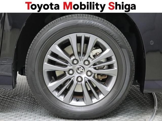 ヴォクシー ハイブリッドS-G フルセグ メモリーナビ DVD再生 ミュージックプレイヤー接続可 後席モニター バックカメラ 衝突被害軽減システム ETC 両側電動スライド LEDヘッドランプ 乗車定員7人 3列シート ワンオーナー(15枚目)