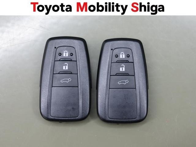 カローラクロス ハイブリッド　Ｚ　フルセグ　メモリーナビ　ミュージックプレイヤー接続可　バックカメラ　衝突被害軽減システム　ＥＴＣ　ドラレコ　ＬＥＤヘッドランプ　ワンオーナー（20枚目）