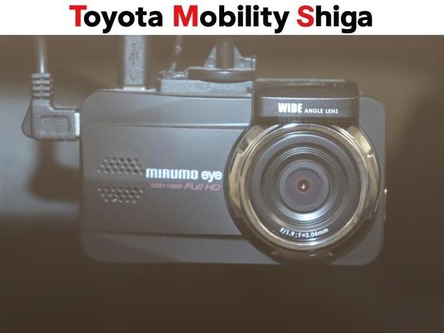 ����m�F�ɕ֗��ȃo�b�N���j�^�[�𑕔����Ă���܂��B