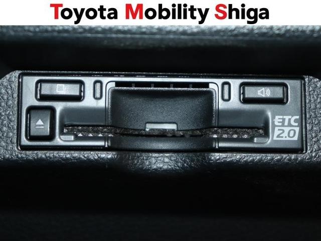 �R���\�|�����ɃX�b�L�����܂����r���g�C���^�C�v�̂d�s�b�ԍڊ�𑕔����Ă���܂��B�������H���p���ɕ֗��ȃA�C�e���ł��B