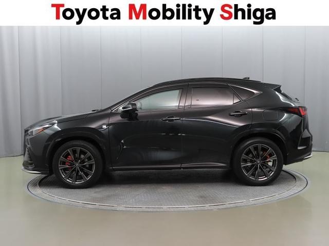 ＮＸ ＮＸ３５０ｈ　Ｆスポーツ　革シート　サンルーフ　フルセグ　メモリーナビ　ＤＶＤ再生　ミュージックプレイヤー接続可　バックカメラ　衝突被害軽減システム　ＥＴＣ　ドラレコ　ＬＥＤヘッドランプ　ワンオーナー（2枚目）