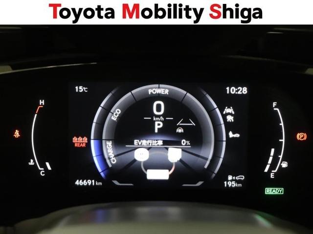 ＮＸ ＮＸ３５０ｈ　Ｆスポーツ　革シート　サンルーフ　フルセグ　メモリーナビ　ＤＶＤ再生　ミュージックプレイヤー接続可　バックカメラ　衝突被害軽減システム　ＥＴＣ　ドラレコ　ＬＥＤヘッドランプ　ワンオーナー（17枚目）