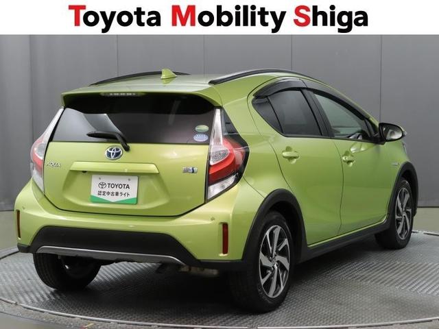 アクア クロスオーバー　ワンセグ　メモリーナビ　ミュージックプレイヤー接続可　バックカメラ　衝突被害軽減システム　ＬＥＤヘッドランプ　ワンオーナー（3枚目）