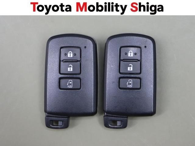 アルファード ２．５Ｘ　フルセグ　メモリーナビ　ＤＶＤ再生　ミュージックプレイヤー接続可　バックカメラ　衝突被害軽減システム　ＥＴＣ　ドラレコ　電動スライドドア　ＬＥＤヘッドランプ　乗車定員８人　フルエアロ（23枚目）