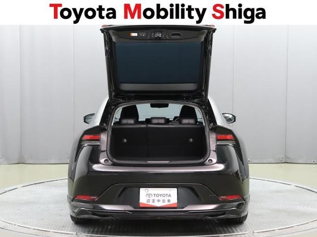 プリウス Ｚ　サンルーフ　フルセグ　ミュージックプレイヤー接続可　バックカメラ　衝突被害軽減システム　ＥＴＣ　ＬＥＤヘッドランプ　ワンオーナー（9枚目）