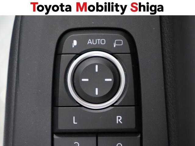 プリウス Ｚ　サンルーフ　フルセグ　ミュージックプレイヤー接続可　バックカメラ　衝突被害軽減システム　ＥＴＣ　ＬＥＤヘッドランプ　ワンオーナー（20枚目）