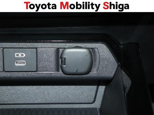 プリウス Ｚ　サンルーフ　フルセグ　ミュージックプレイヤー接続可　バックカメラ　衝突被害軽減システム　ＥＴＣ　ＬＥＤヘッドランプ　ワンオーナー（28枚目）