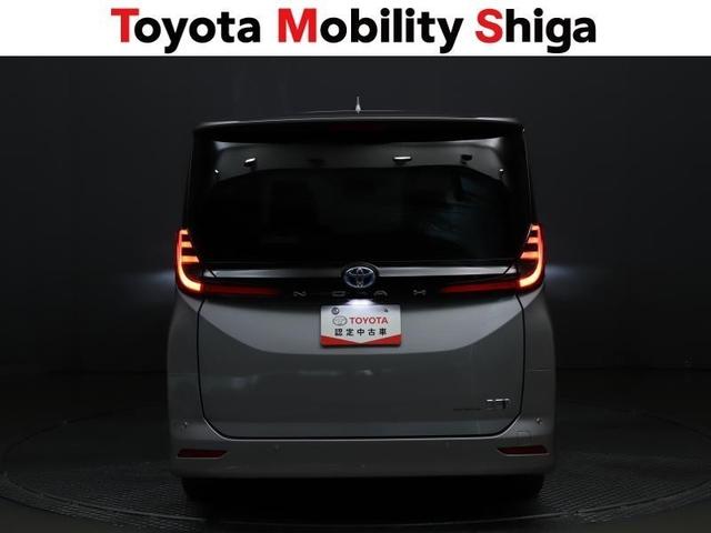 ノア ＨＶ　ＧサイドリフトＵＰチルト　フルセグ　ＤＶＤ再生　ミュージックプレイヤー接続可　バックカメラ　衝突被害軽減システム　ＥＴＣ　両側電動スライド　ＬＥＤヘッドランプ　乗車定員７人　３列シート　ワンオーナー（8枚目）