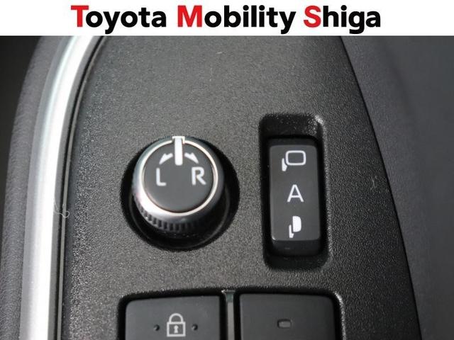 ノア ハイブリッドＳ－Ｚ　フルセグ　メモリーナビ　ＤＶＤ再生　ミュージックプレイヤー接続可　後席モニター　バックカメラ　衝突被害軽減システム　ＥＴＣ　ドラレコ　両側電動スライド　ＬＥＤヘッドランプ　乗車定員７人　３列シート（23枚目）