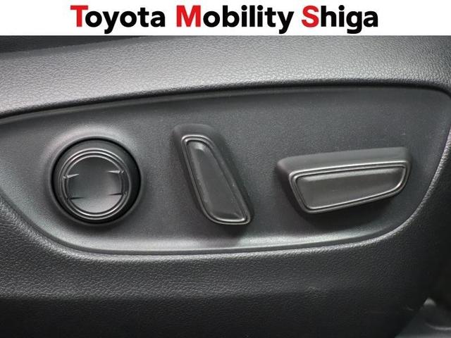 ＲＡＶ４ Ｇ　Ｚパッケージ　革シート　４ＷＤ　フルセグ　メモリーナビ　ＤＶＤ再生　ミュージックプレイヤー接続可　バックカメラ　衝突被害軽減システム　ＥＴＣ　ＬＥＤヘッドランプ　ワンオーナー（25枚目）