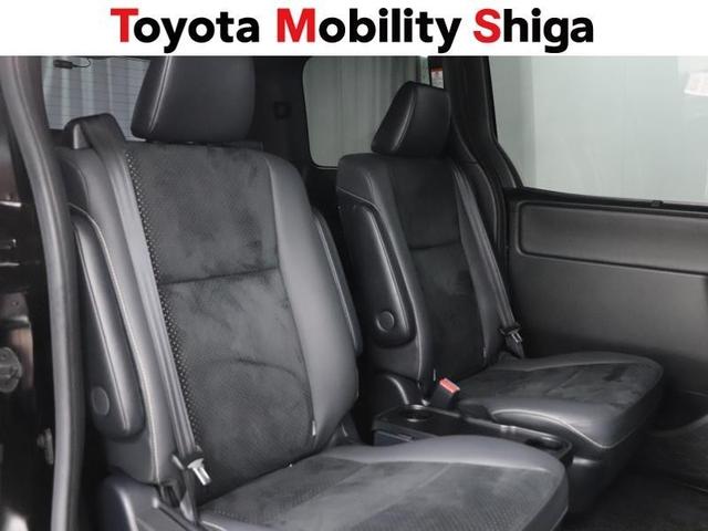 ヴォクシー ハイブリッドＺＳ　煌ＩＩＩ　フルセグ　メモリーナビ　ＤＶＤ再生　ミュージックプレイヤー接続可　後席モニター　バックカメラ　衝突被害軽減システム　ＥＴＣ　ドラレコ　両側電動スライド　ＬＥＤヘッドランプ　乗車定員７人　３列シート（14枚目）