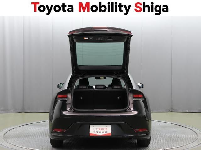 プリウス Ｚ　フルセグ　ミュージックプレイヤー接続可　バックカメラ　衝突被害軽減システム　ＥＴＣ　ＬＥＤヘッドランプ　ワンオーナー（12枚目）