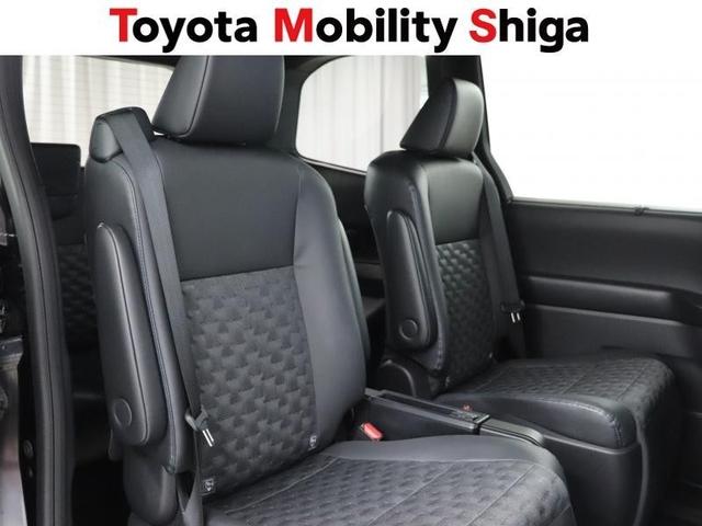 ヴォクシー Ｓ－Ｚ　フルセグ　メモリーナビ　ＤＶＤ再生　ミュージックプレイヤー接続可　後席モニター　バックカメラ　衝突被害軽減システム　ＥＴＣ　両側電動スライド　ＬＥＤヘッドランプ　乗車定員７人　３列シート　ワンオーナー（13枚目）