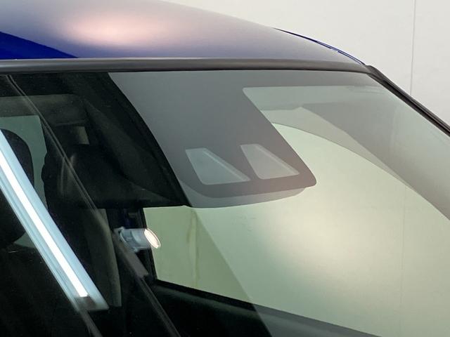 品質へのこだわり！フロアマットやシートなど車内をキレイに清掃し、ニオイや汚れなどを徹底的にクリーニングしてもらっております。室内はピカピカです☆