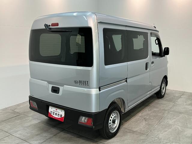 ハイゼットカーゴ ＤＸ　４ＷＤ　ＣＶＴ車　コーナーセンサー　ＣＤステレオ　衝突被害軽減ブレーキ　スマアシ　コーナーセンサー　ＣＤステレオ　ＥＴＣ　キーレス　前席パワーウインドウ　両側スライドドア　パートタイム４ＷＤ　オートライト（3枚目）