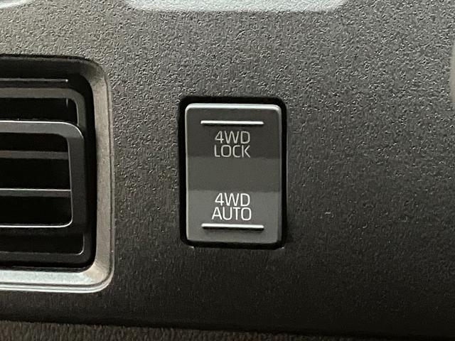 ハイゼットカーゴ ＤＸ　４ＷＤ　ＣＶＴ車　コーナーセンサー　ＣＤステレオ　衝突被害軽減ブレーキ　スマアシ　コーナーセンサー　ＣＤステレオ　ＥＴＣ　キーレス　前席パワーウインドウ　両側スライドドア　パートタイム４ＷＤ　オートライト（16枚目）