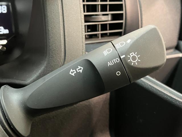 ハイゼットカーゴ ＤＸ　４ＷＤ　ＣＶＴ車　コーナーセンサー　ＣＤステレオ　衝突被害軽減ブレーキ　スマアシ　コーナーセンサー　ＣＤステレオ　ＥＴＣ　キーレス　前席パワーウインドウ　両側スライドドア　パートタイム４ＷＤ　オートライト（45枚目）
