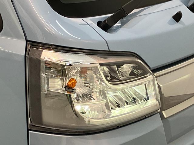 ハイゼットトラック エクストラSA3t 4WD AT車 荷台作業灯 車検整備付 衝突被害軽減ブレーキ パートタイム4WD AT車 CDステレオ キーレス パワーウインドウ オートライト マニュアルエアコン マニュアルレベリング 荷台作業灯 4枚リーフスプリン(10枚目)
