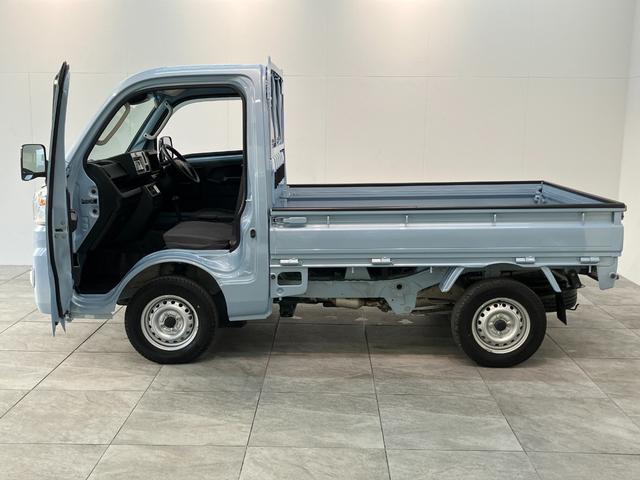 ハイゼットトラック エクストラSA3t 4WD AT車 荷台作業灯 車検整備付 衝突被害軽減ブレーキ パートタイム4WD AT車 CDステレオ キーレス パワーウインドウ オートライト マニュアルエアコン マニュアルレベリング 荷台作業灯 4枚リーフスプリン(23枚目)