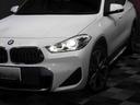 X2 xDrive 20d MスポーツX 純正20AW LEDヘッドライト サンルーフ ハーフレザー シートヒーター 純正ナビ バックカメラ HUD アクティブクルーズコントロール 電動バックドア 中古車画像_4